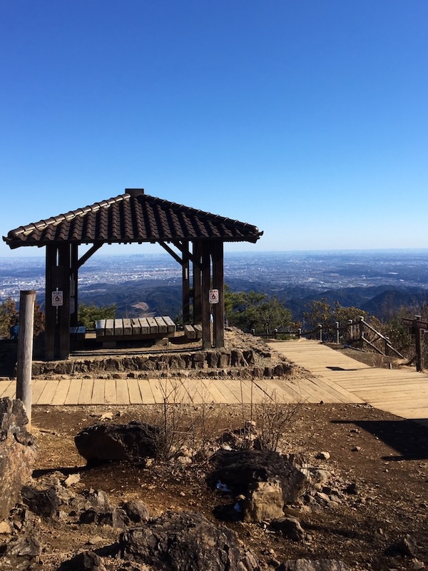 日の出山頂からの眺め